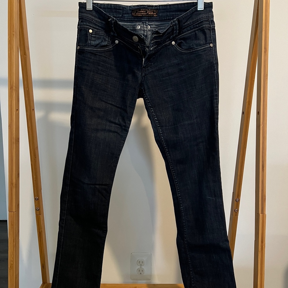 Stradivarius - Low waist straight-leg jeans. Comfort fit